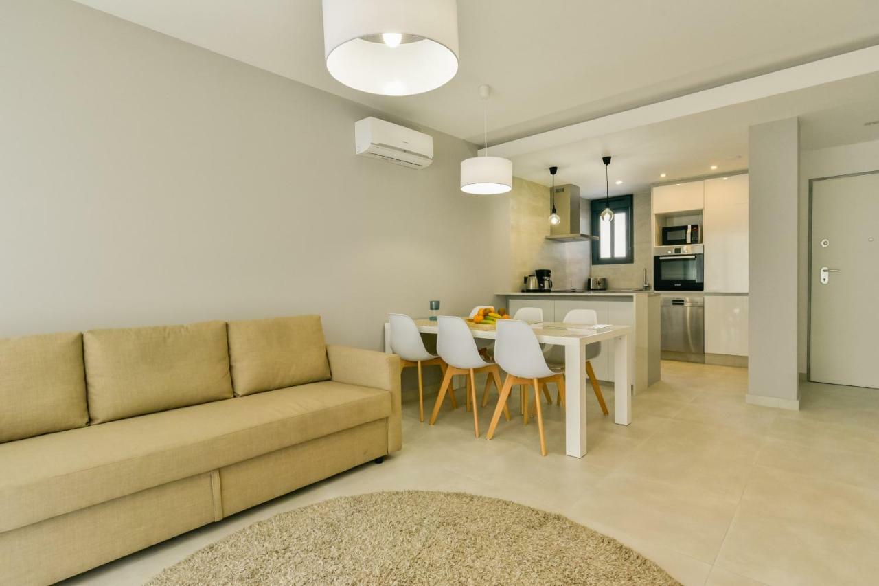 Oasis Beach IX Торевьиа Экстерьер фото